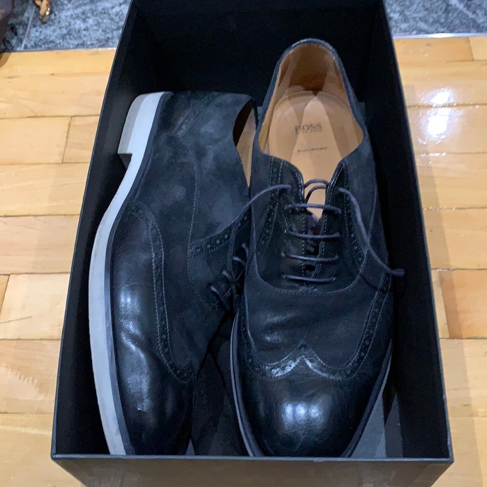 MENS HUGO BOSS SUEDE NAVY BLUE SIZE 10
